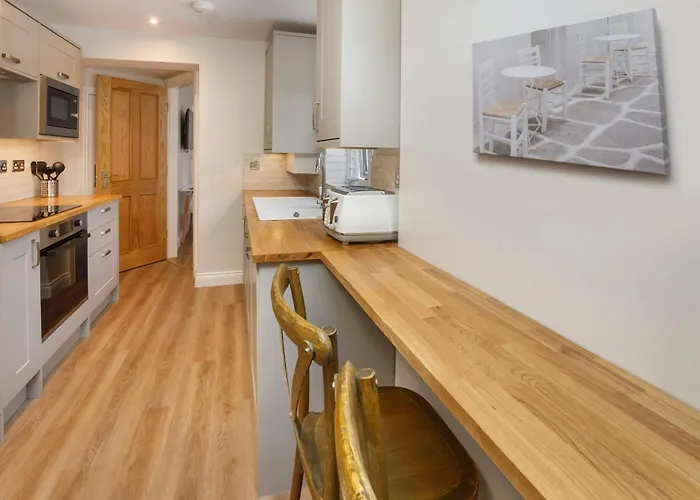 The Granville 4 Bedroom House Sleeps 7 Casa vacanze York