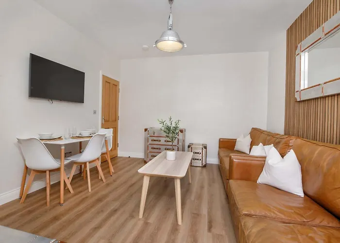 The Granville 4 Bedroom House Sleeps 7 Hébergement de vacances York